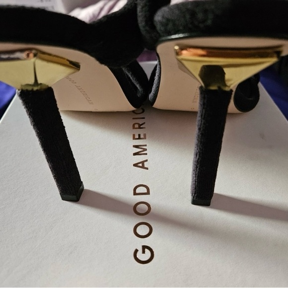 Good American Black Terry Style. - Picture 5 of 5